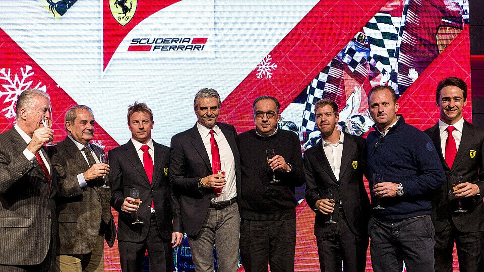 Bei der Weihnachtsfeier von Ferrari wurde nicht nur genüsslich gefeiert, Foto: Ferrari