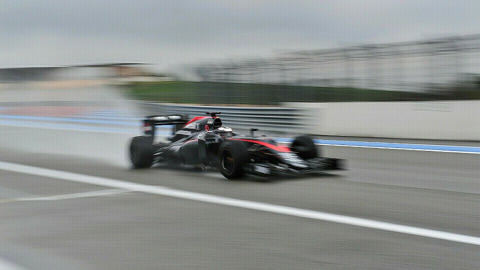 Vandoorne fuhr für McLaren bereits den Regentest in Paul Ricard, Foto: Sutton