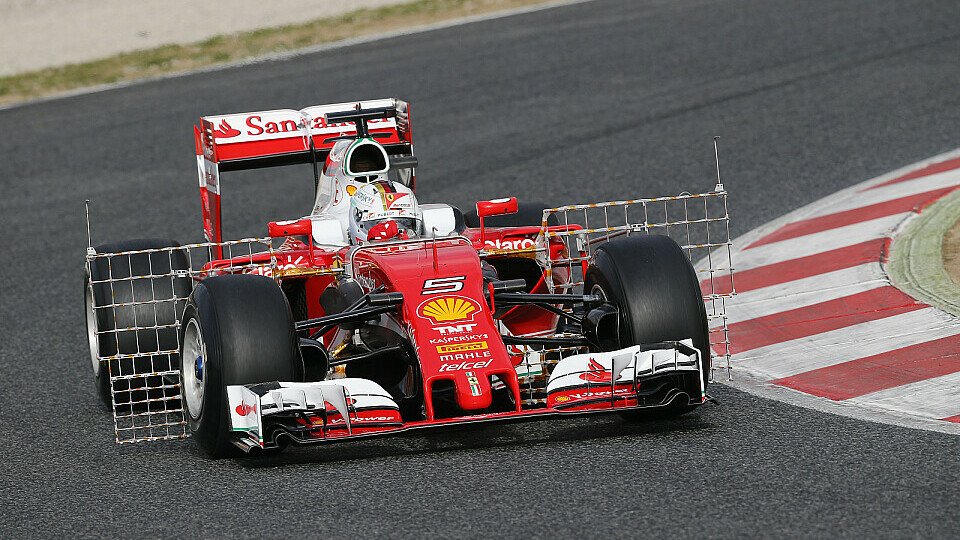 Gleiches Spiel wie im Vorjahr zum Testauftakt: Sebastian Vettel mit erster Bestzeit, Foto: Sutton