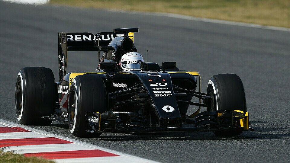 Renault schickte am Mittwoch erstmals Kevin Magnussen auf die Strecke, Foto: Sutton