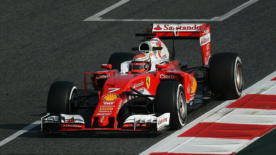 Kimi Räikkönen macht in seinem neuen Ferrari SF16-H gewaltiges Potential aus, Foto: Sutton