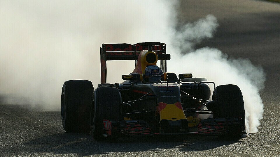 Daniel Ricciardo erwartet im Red Bull mit Williams und vielleicht anderen um den Status als dritte Kraft zu kämpfen, Foto: Sutton
