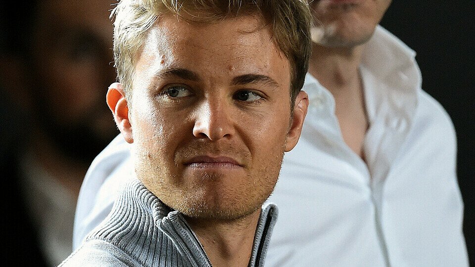 Rosberg soll auch über 2016 hinaus bei Mercedes bleiben - doch zu welchem Preis?, Foto: Sutton