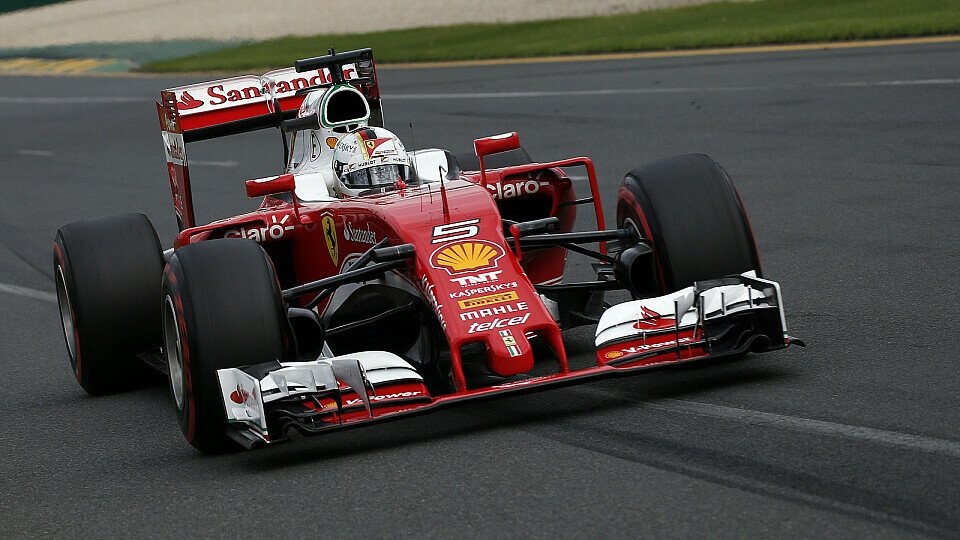 Sebastian Vettel gibt den Kampf gegen Mercedes nicht vorschnell auf, Foto: Sutton