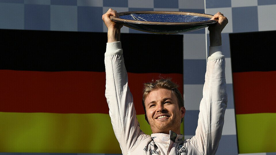 Rosberg sicherte sich den ersten Sieg der Saison 2016, Foto: Sutton