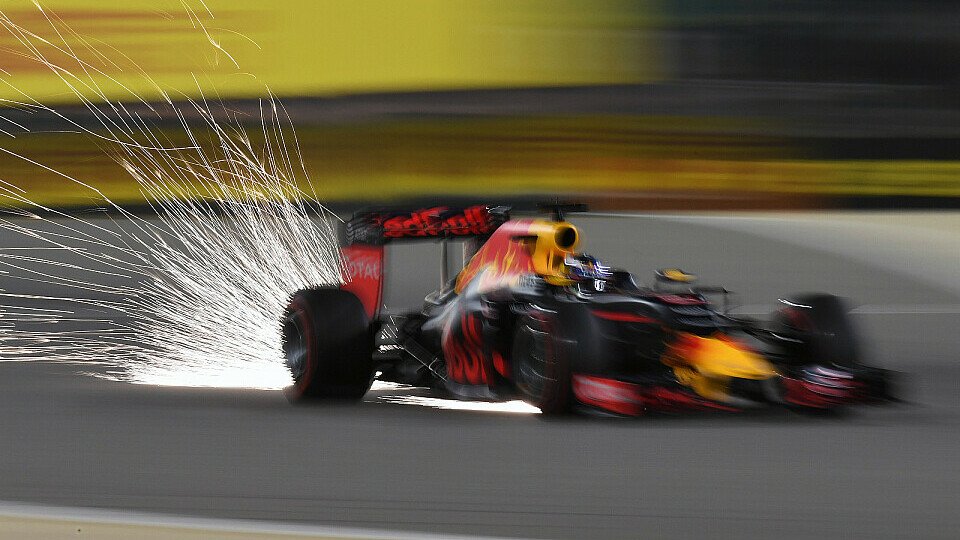 Daniel Ricciardo steuerte seinen Red Bull im heutigen Qualifying in Sakhir auf Platz fünf, Foto: Sutton