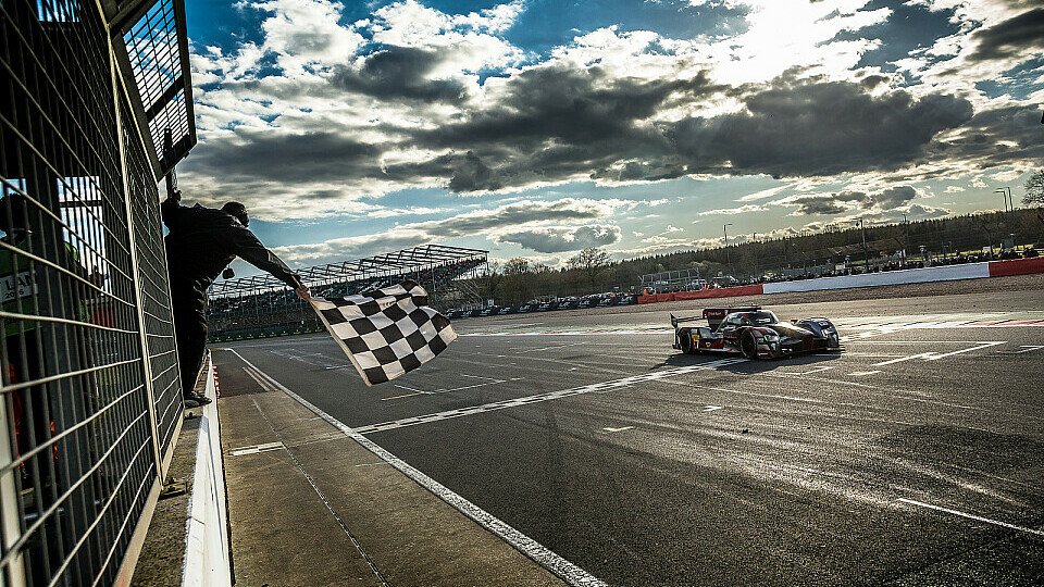 Der Audi #7 raste in Silverstone als Sieger über die Ziellinie