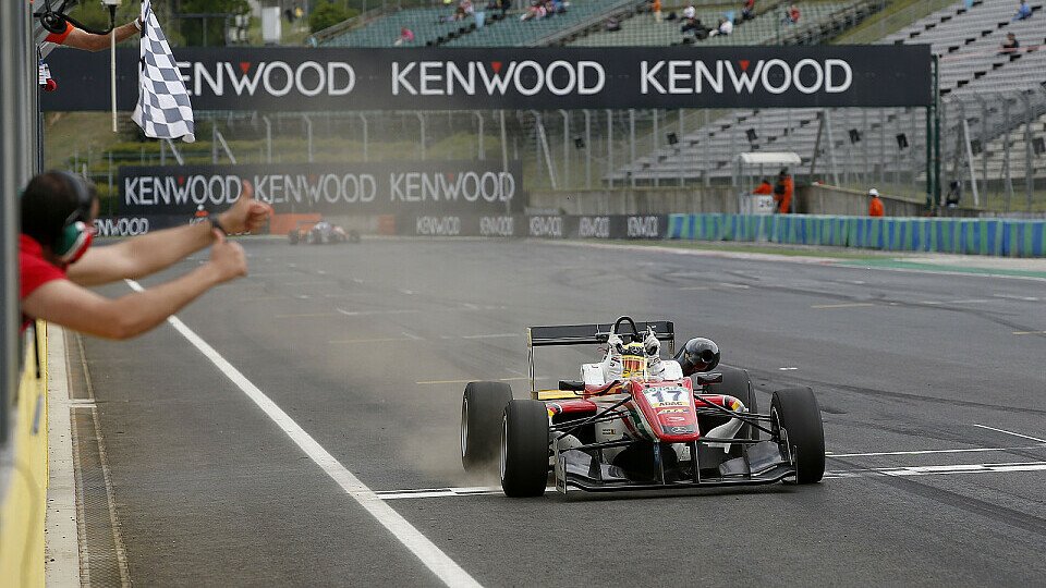 Maximilian Günther siegte beim Rennen der Formel-3-EM am Hungaroring und führt nun in der Gesamtwertung, Foto: FIA F3