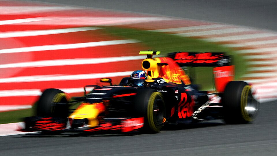 Max Verstappen gewinnt in Spanien sensationell sein erstes F1-Rennen für Red Bull, Foto: Red Bull Content Pool