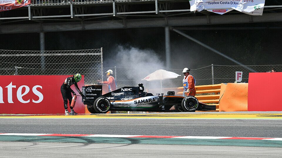Nico Hülkenberg musste beim Spanien GP seinen Force India abstellen, Foto: Sutton