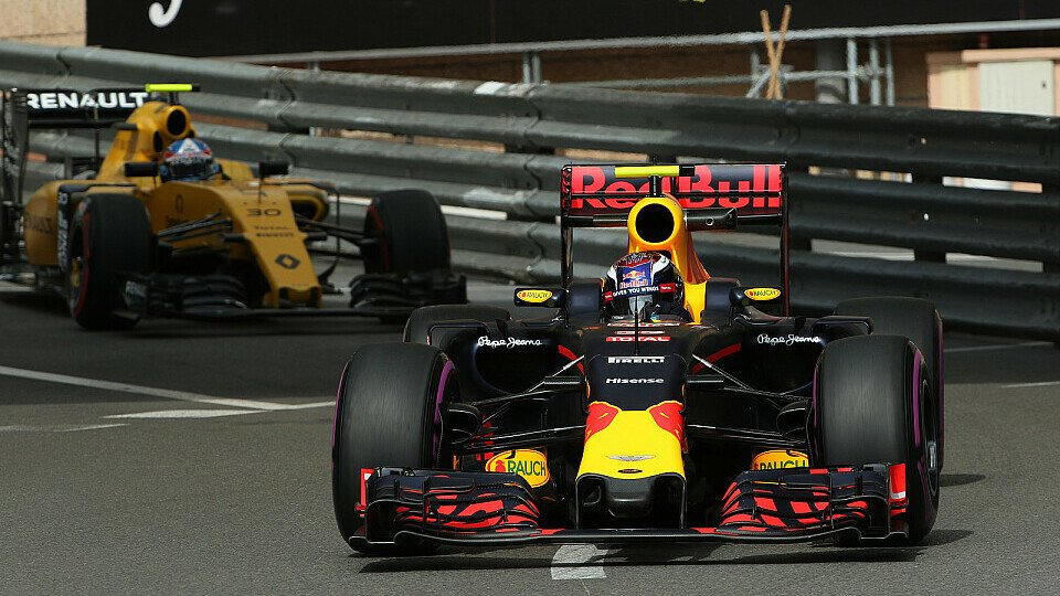 Red Bull bekommt wie Toro Rosso bis 2018 Renault-Motoren, Foto: Sutton