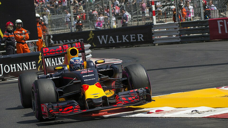 Ricciardo sicherte sich seine erste Pole Position, Foto: Sutton