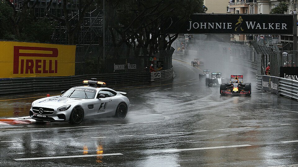 Zuletzt startete die Formel 1 in Monaco im Jahr 2016 im Regen, Foto: Sutton