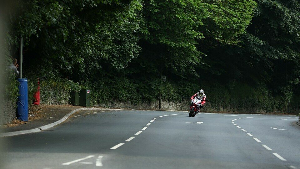 Die Isle of Man Tourist Trophy ist ein gefährliches Abenteuer, Foto: Honda Racing
