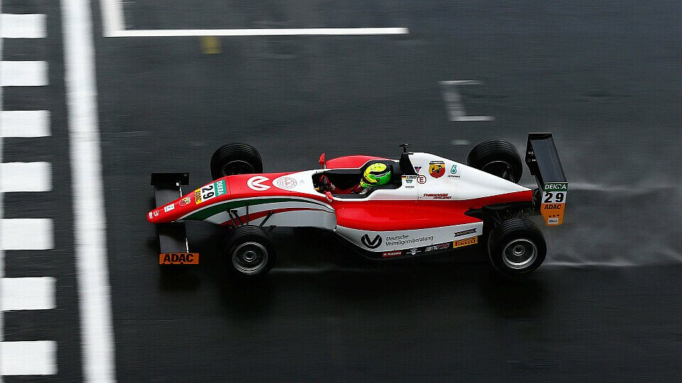 Mick Schumacher startet aus Reihe eins in Oschersleben, Foto: ADAC Formel 4