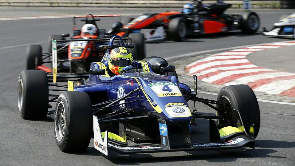 Alessio Lorandi war bei den Testfahrten am Norisring Schnellster, Foto: FIA F3
