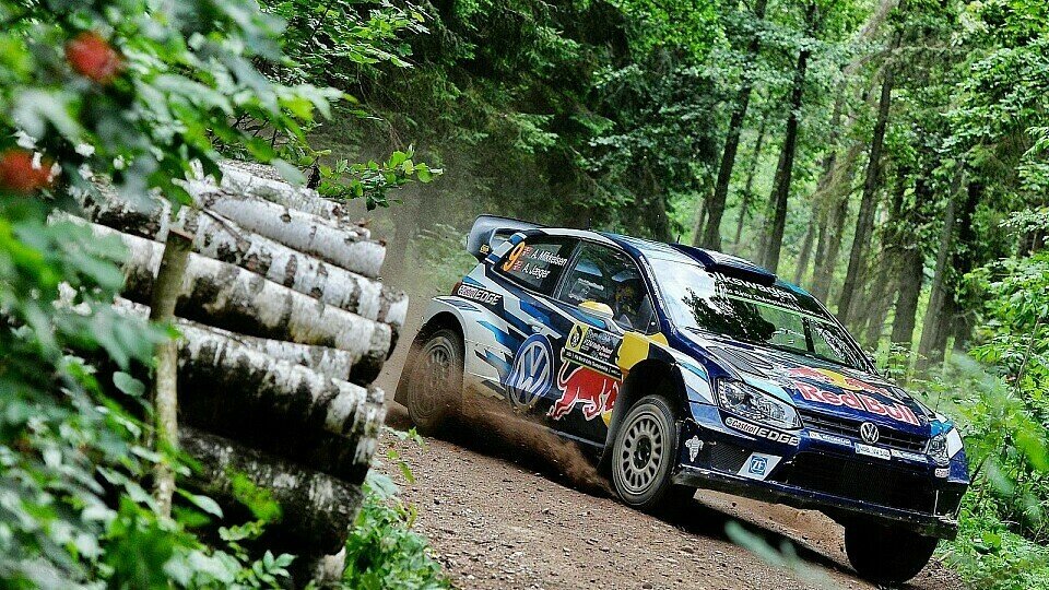 Andreas Mikkelsen fährt zu seinem zweiten WRC-Sieg in Polen, Foto: Sutton