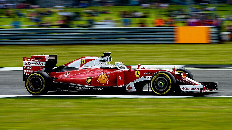 Sebastian Vettels Getriebe gab den Geist auf, Foto: Sutton