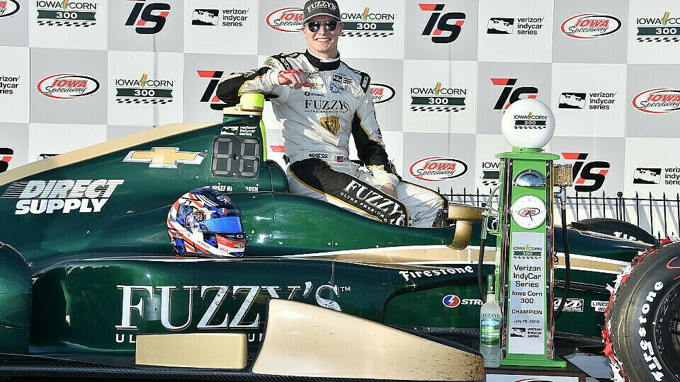 Josef Newgarden fuhr in Iowa trotz starker Schmerzen zu seinem ersten Saisonsieg, Foto: IndyCar