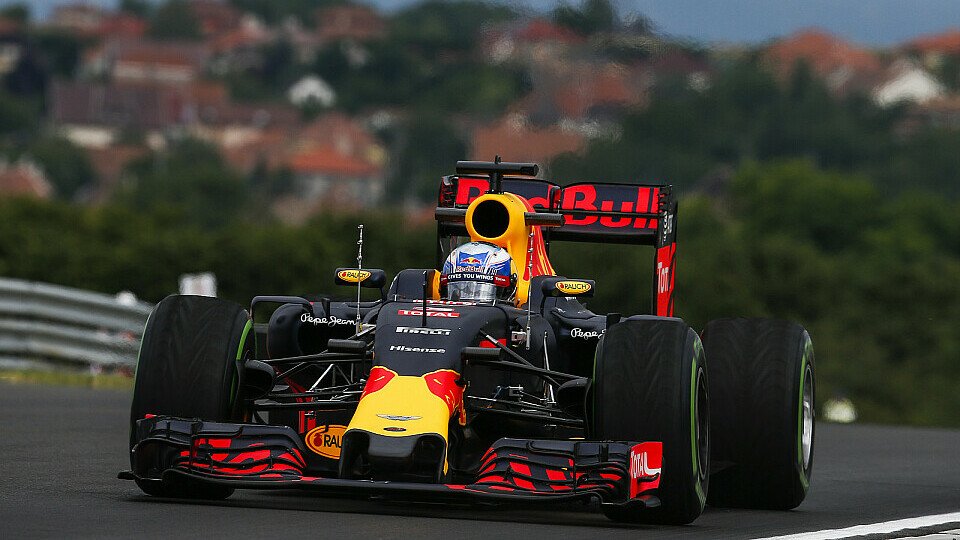 Red Bull hat im Kampf gegen Ferrari aktuell die Nase vorne, Foto: Sutton