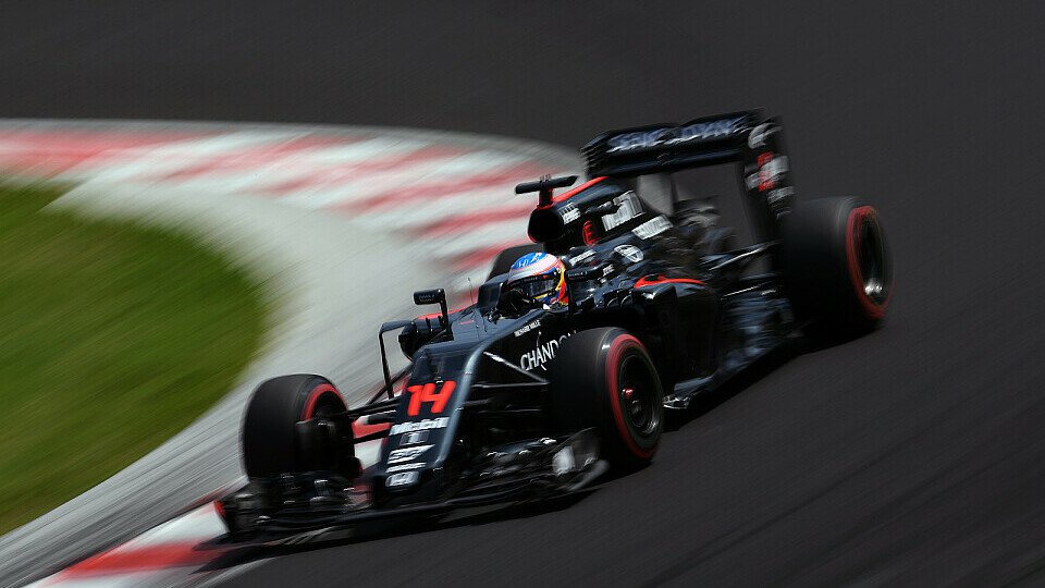 Alonso kämpfte im Rennen nur mit den Streckenbegrenzungen, Foto: Sutton
