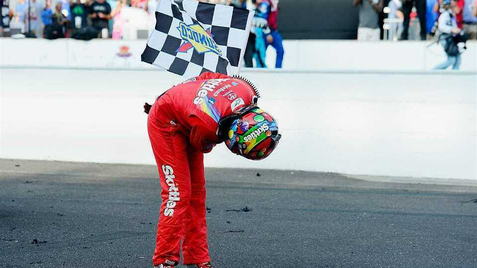 Zweiter Brickyard-Sieg in Folge für Kyle Busch im Gibbs-Toyota, Foto: NASCAR