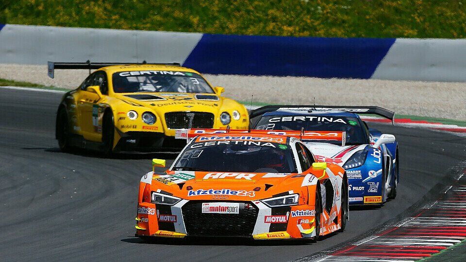 Auf der Strecke ließ der Audi #24 die Konkurrenz hinter sich, Foto: Gruppe C GmbH