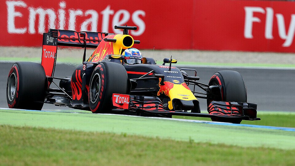 Red Bull war im Longrun schneller als Ferrari, Foto: Sutton