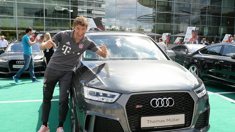 Die FC Bayern-Stars wurden von Audi mit neuen Dienstwagen ausgestattet, Foto: Audi