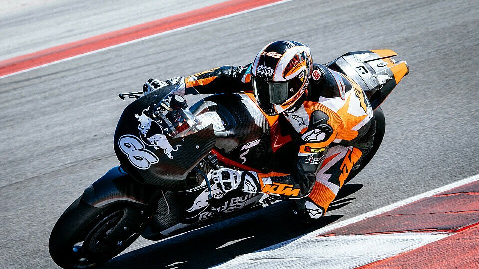 Alex Hofmann testet das MotoGP-Bike von KTM, Foto: KTM