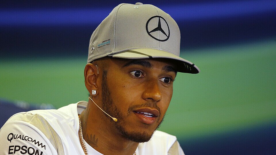 Lewis Hamilton kassiert in Spa eine Strafversetzung wegen eines Power-Unit-Wechsels am Mercedes, Foto: Sutton