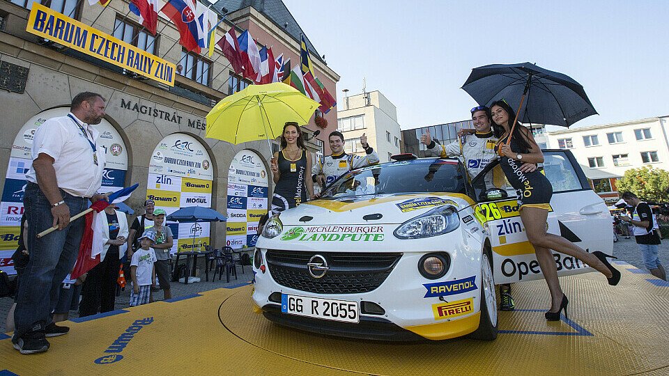 Marijan Griebel hat noch Chancen auf den Titel, Foto: ADAC Opel Rallye Junior Team