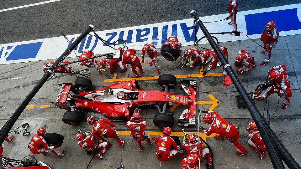 Ferrari hat für Kritiker seiner Strategie beim Heimrennen in Monza nur ein müdes Lächeln übrig, Foto: Sutton