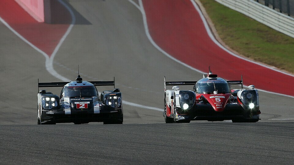 Die LMP1-Boliden von Porsche und Toyota sind einander ebenbürtig