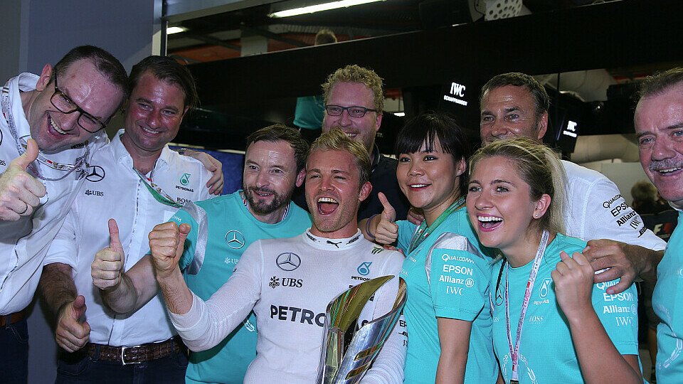 Nico Rosberg feierte den Sieg ausgiebig, Foto: Sutton