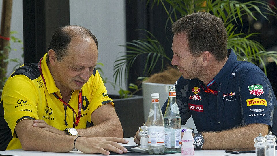 Ex-Renault-Teamchef Frederic Vasseur (hier mit Christian Horner) übernimmt die Teamführung von Sauber, Foto: Sutton