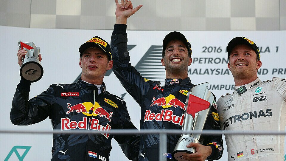 Max Verstappen und Daniel Ricciardo fühlen sich bei Red Bull gut aufgehoben - kein Bullen-Rosberg-Nachfolger, Foto: Red Bull