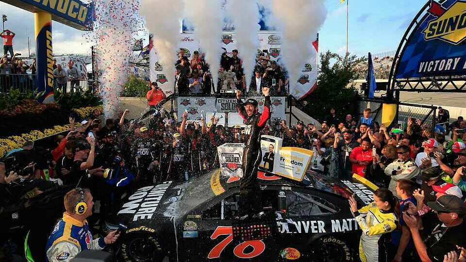 Vierter Saison-Sieg für Martin Truex Junior auf der Monster Mile in Dover, Foto: NASCAR