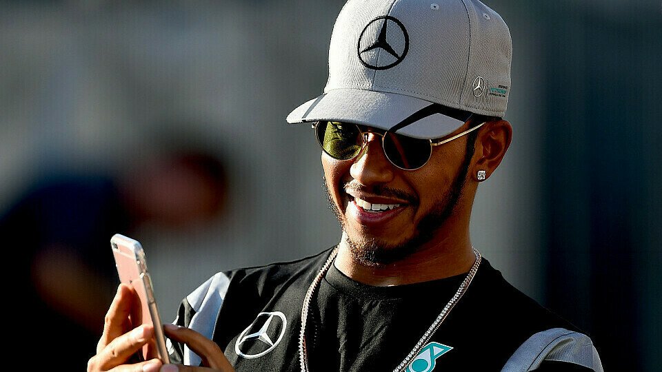 Lewis Hamilton ist in Sachen Social Media seit Jahren der Spitzenreiter in der Formel 1, Foto: Sutton