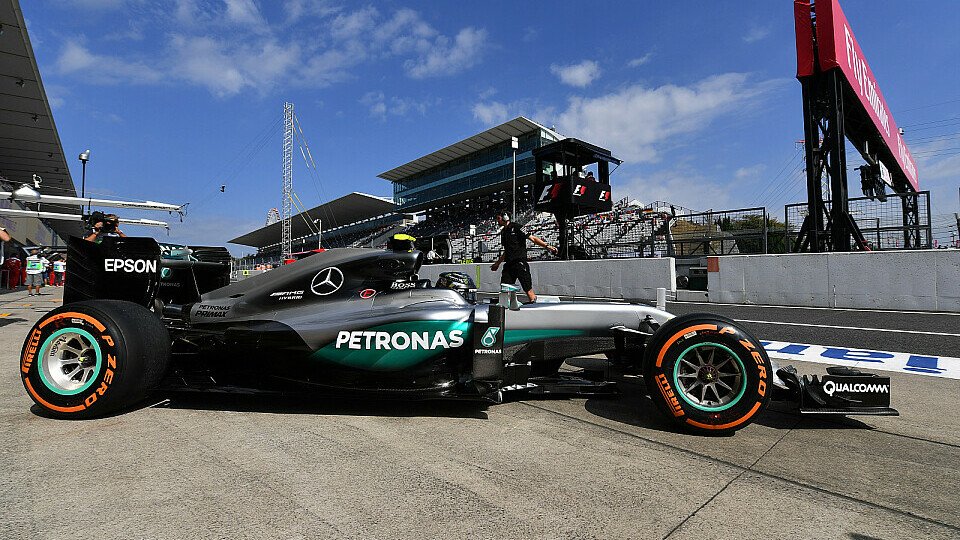 Nico Rosberg sicherte sich im Mercedes die Bestzeit im 1. Training in Japan