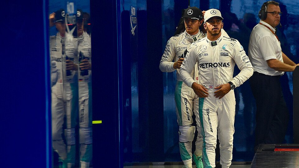Nach Mercedes-Pilot Lewis Hamilton ruft in Austin wieder die Pflicht, Foto: Sutton