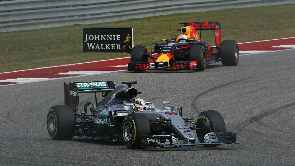 Red Bull begibt sich auf die Jagd nach Mercedes, Foto: Sutton