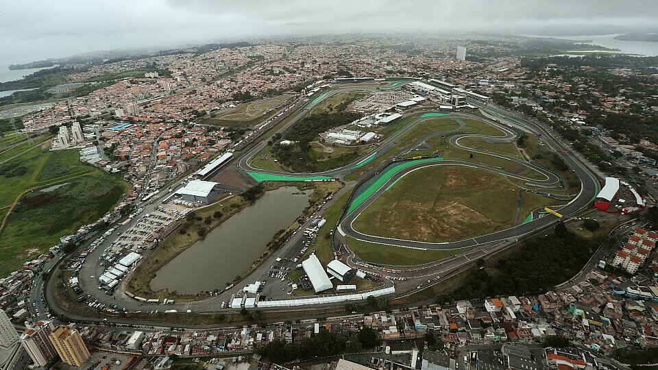 FIA und Formel 1 reagieren auf die Angriffe auf F1-Teams in Brasilien, Foto: Sutton