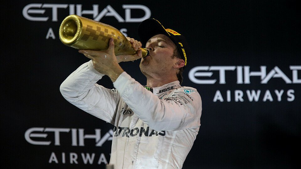 Nico Rosberg feierte nach einem turbulenten Rennen, Foto: Sutton