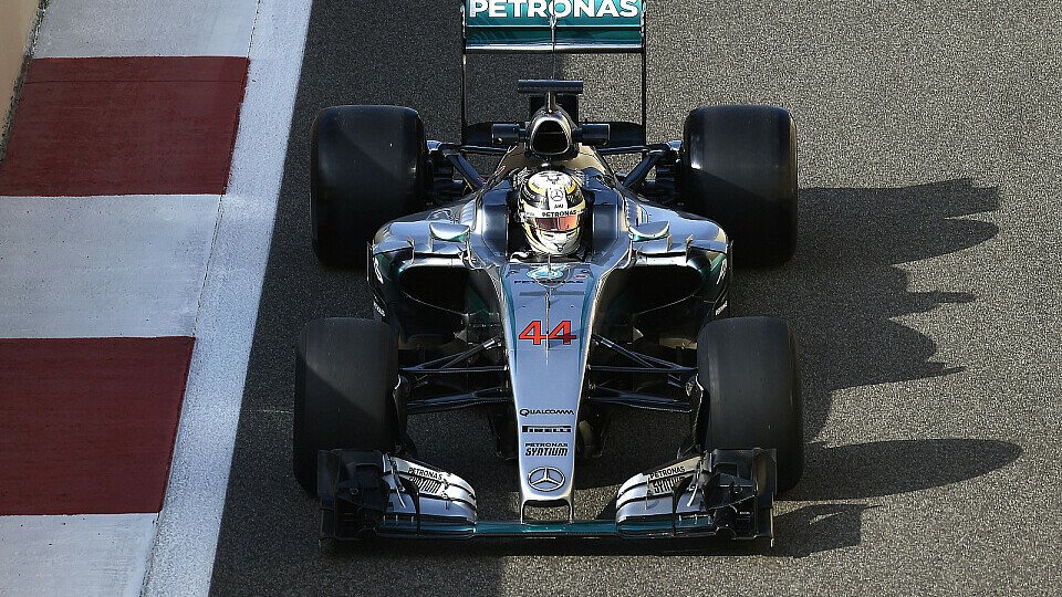Lewis Hamilton brach den Reifentest in Abu Dhabi vorzeitig ab, Foto: Pirelli