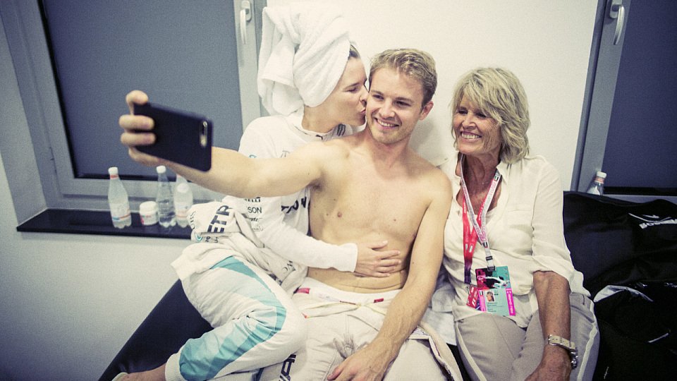 Nico Rosberg beendet seine Formel-1-Karriere als Weltmeister, Foto: Paul Ripke