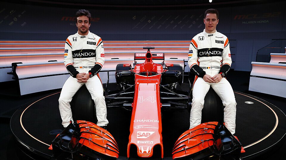 Stoffel Vandoorne hat mit Teamkollege Fernando Alonso eine denkbar schwere Aufgabe, Foto: McLaren