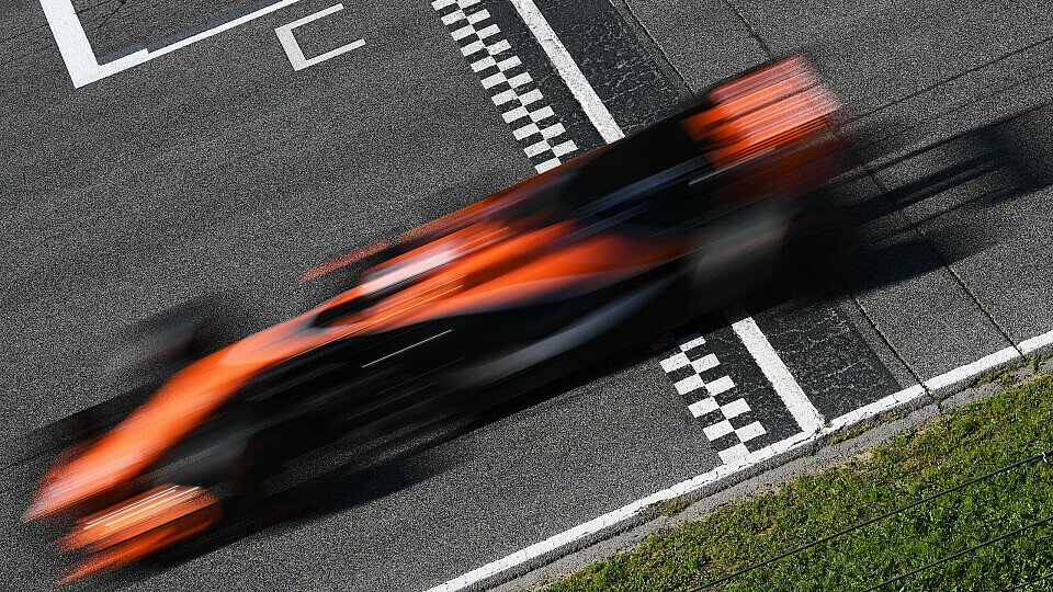 McLaren heute mit 72 Runden: Kein Ehekrach mit Honda, Foto: Sutton