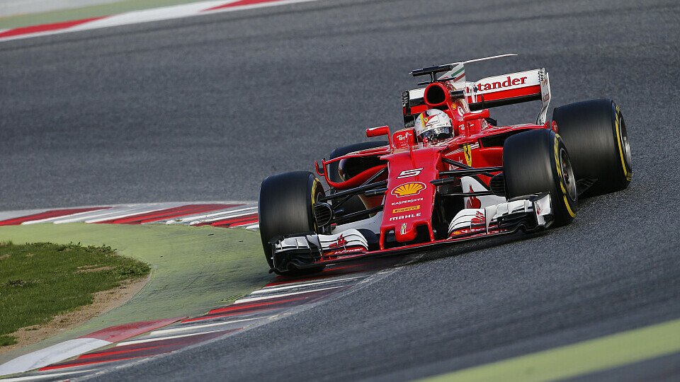 Vettel zauberte am siebten Testtag der Saison die bisher schnellste Zeit des Jahres aus dem Ärmel, Foto: Sutton