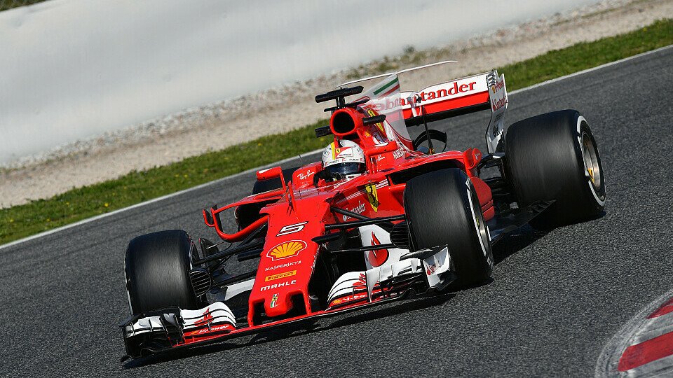 Sebastian Vettel fuhr die Bestzeit am Donnerstag, Foto: Sutton